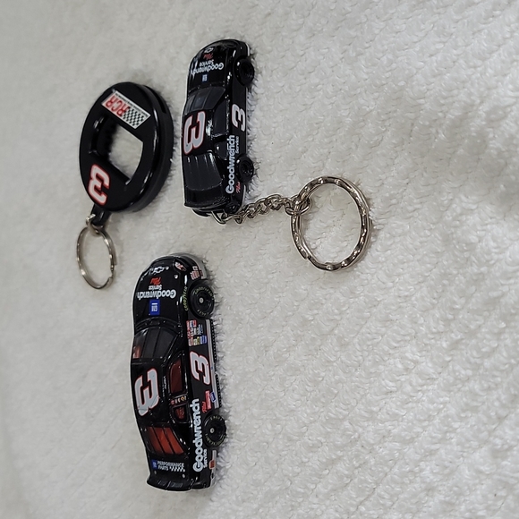 Bundle of Dale Earnhardt #3 Seven Time NASCAR Champion!!! - Picture 5 of 11